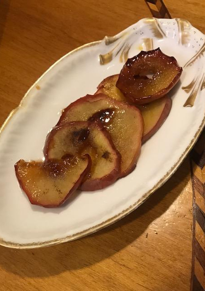 Una foto de POSTRE DE MANZANA 🍎 ©