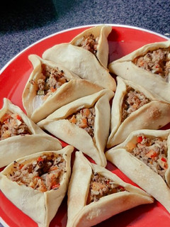 Una foto de Sfijas Fatays o empanadas árabes
