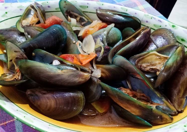 40. Kerang Hijau Saos Tiram Sederhana