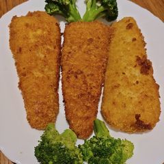 A picture of Fried Fish Fillet.