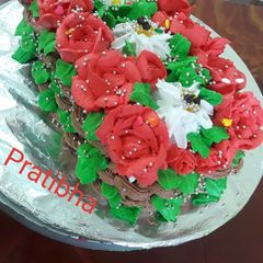 A picture of Chocolate Basket cake.