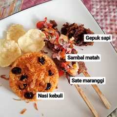 A picture of Sate Maranggi sambel matah.