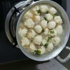 Bakso ayam empukk রেসিপির প্রধান ছবি