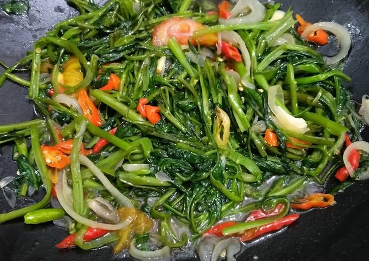 37. Tumis Kangkung