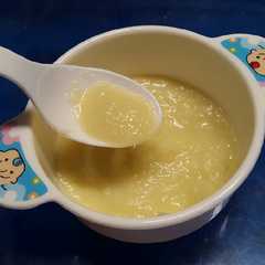 รูปของ Puree Kentang *Mpasi day2 *Menutunggal 6m+
