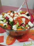 Salată mixtă cu feta