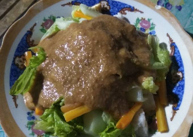 Gado gado siram surabaya