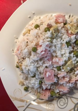 Una foto de Arroz tres delicias