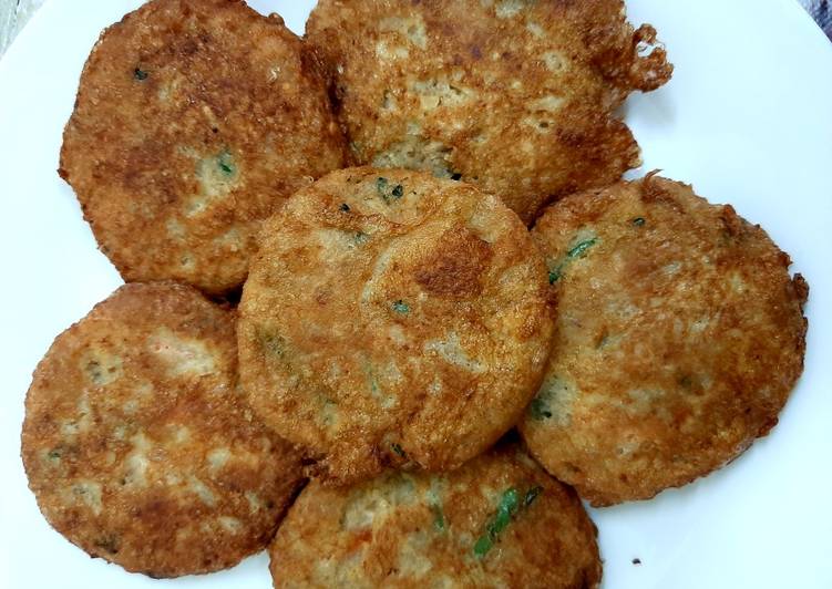 Recipe of Perfect Chicken cutlets 😊 #cookpad
