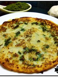 গারলিক পরোটা(garlic paratha recipe in bengali) রেসিপির প্রধান ছবি
