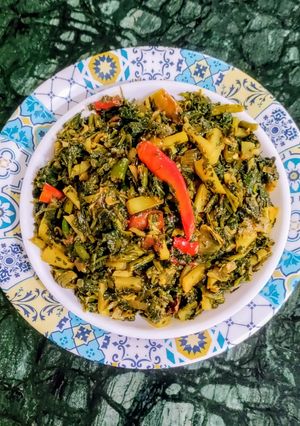 A picture of Kalmi saag (Water Spinach).