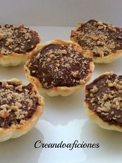 Una foto de Tartaletas con crema de chocolate