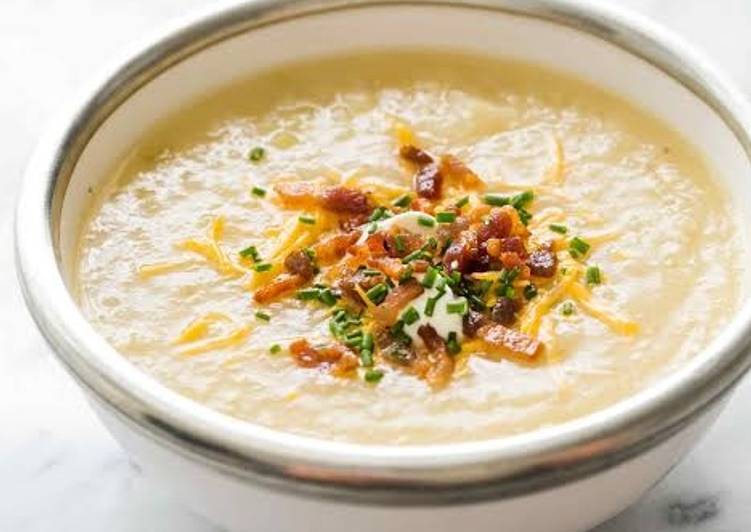 Creamy potato soup