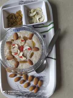 चावल की खीर (chawal ki kheer recipe in Hindi) रेसिपी मुख्य फोटो