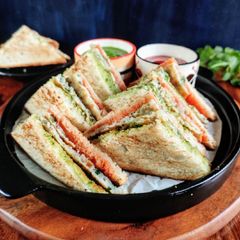 A picture of Bread Omlette sandwich.