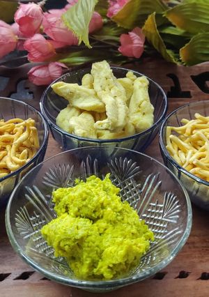 हरी चटनी (Hari chutney recipe in Hindi) रेसिपी मुख्य फोटो