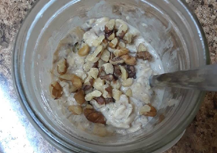 Recipe of Favorite Banana Bread Overnight Oats