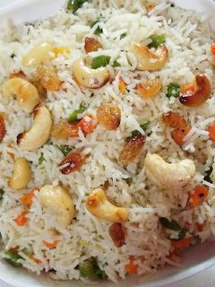 নিরামিষ ফ্রায়েড রাইস (Veg fired rice recipe in Bengali) রেসিপির প্রধান ছবি