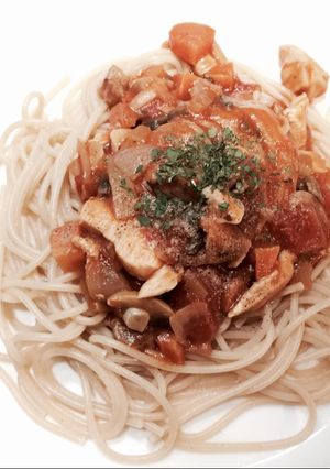 รูปของ สปาเกตตี ซอสมะเขือเทศอกไก่สับ