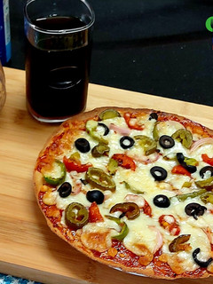 A picture of No yeast Pizza(of whole wheat flour).
