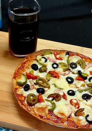 A picture of No yeast Pizza(of whole wheat flour).