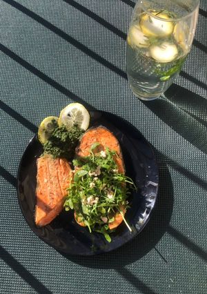 A picture of Salmon and Salsa Verde.