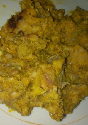 A picture of Beans and plantain.
