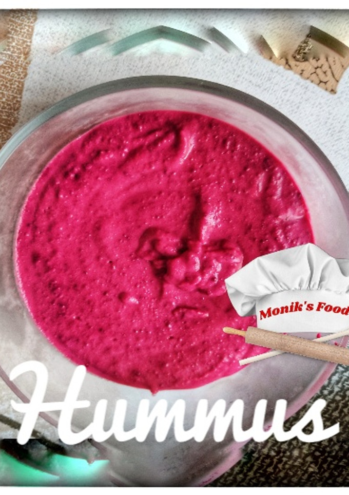 Una foto de Hummus de remolacha