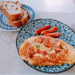 A picture of Turkish simple easy omelette♪.