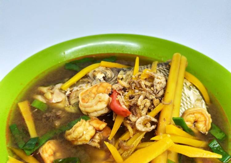 Sop Ikan Kuah Tomyam