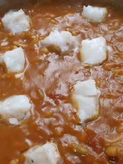 Una foto de Alubias verdinas con bacalao