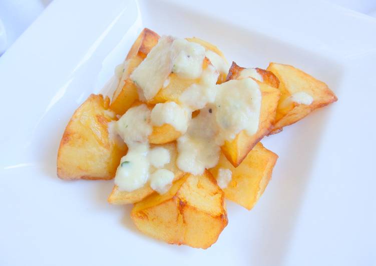 Patatas bravas