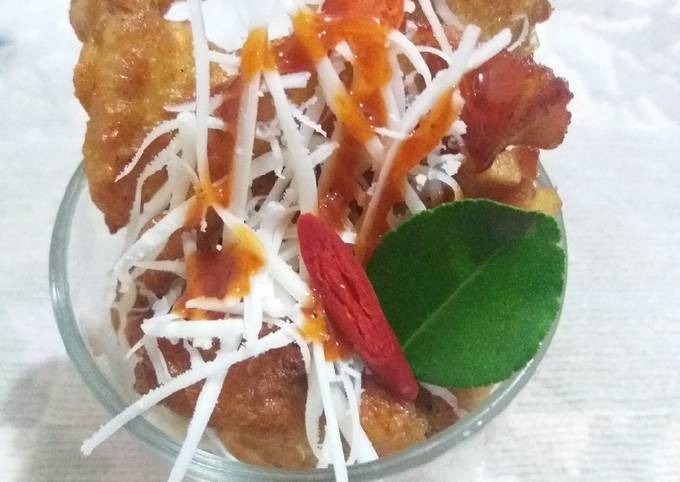 Ayam goreng keju saus daun jeruk