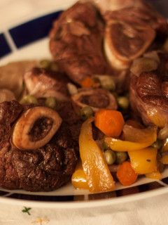 Una foto de Ossobuco al vino tinto en olla rápida