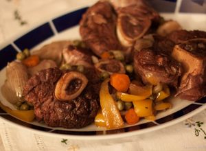 Foto principal de Ossobuco al vino tinto en olla rápida