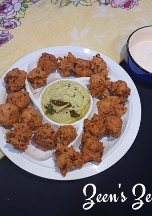 A picture of Brown Rice flour Mysore Bondas.