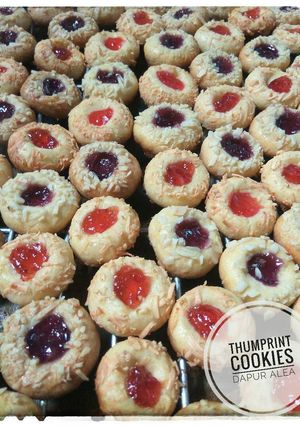 Foto resep Thumbprint Cookies