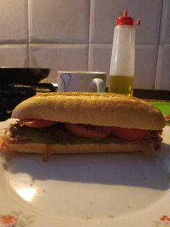 Una foto de Serranito
