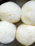 White Rasgullas