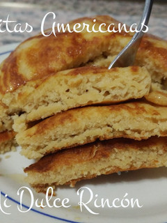 Una foto de Tortitas americanas o pancakes ¡¡súper esponjosas!!