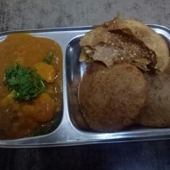 Bedmi puri A picture of Bedmi puri.