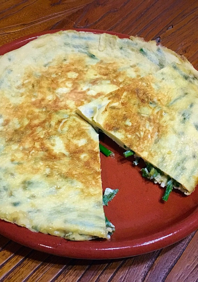 Una foto de Tortilla de espárragos