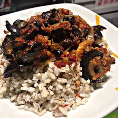 A picture of Snail Pepper Sauce.