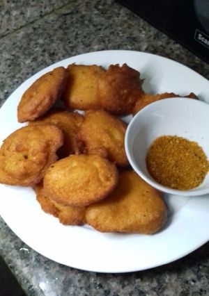 A picture of Kosai with Palm oil.