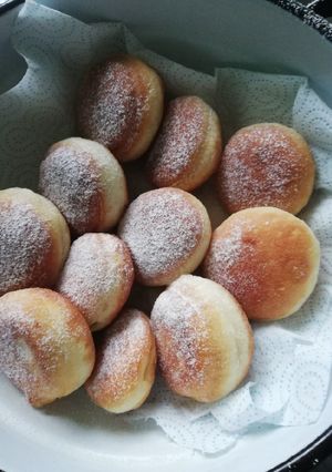 Egyszerű fánk recept fotója