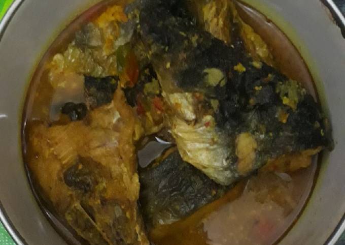 Bagaimana Membuat Ikan Patin bumbu Kuning yang Enak