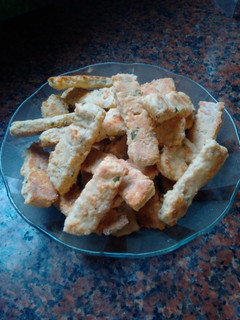 Una foto de Palitos de queso y ciboulette