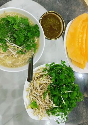 Hình của món Súp vi cá thịt cua.