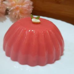 A picture of Watermelon Eggless Pudding.