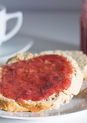 Una foto de Mermelada de fresas en panificadora del Lidl